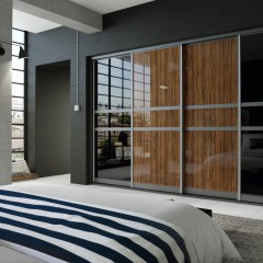 Шкаф-купе черного цвета Модус