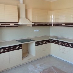 Кухня с радиусным фасадом Лучия