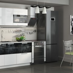 Кухня со стеклом Норина