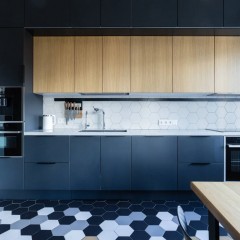 Синяя кухня Тэч