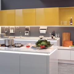 Кухня без ручек Джисел