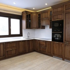 Кухня под старину Реин