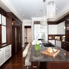 Кухня цвета шоколад Пьера