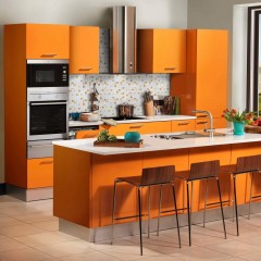 Кухня оранжевого цвета Паола