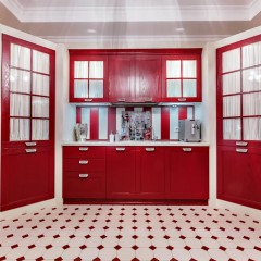 Красная кухня Виллэдж встроенная