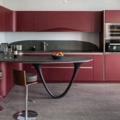 Кухня вишневого цвета Лика