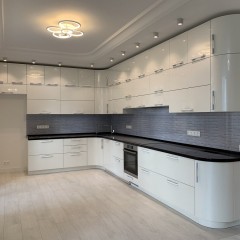 Кухня до потолка Лира