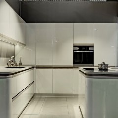 Кухня 5 метров Леона