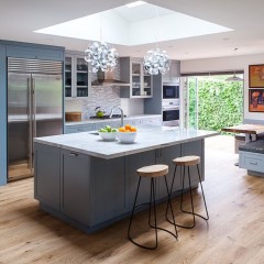 Кухня с островом Абель