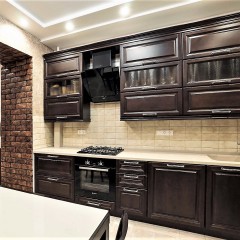 Кухня коричневая Тициния