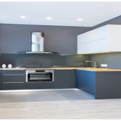 Кухня из нанопластика Енна