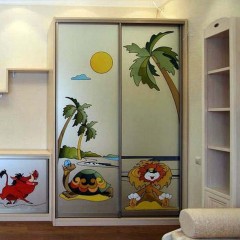 Шкаф-купе в детскую Львенок и Черепаха