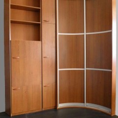 Шкаф-купе Феникс цвета орех