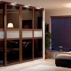 Шкаф-купе Лео стекло коричневый