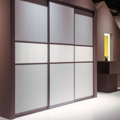 Шкаф-купе серого цвета Рэниро