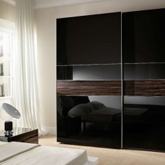 Шкаф-купе черного цвета Локи