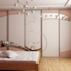 Шкаф-купе розового цвета Рензо