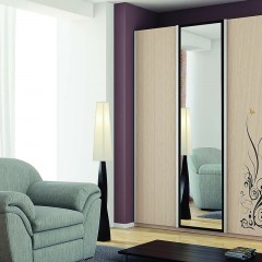 Шкаф-купе трех-дверный Батиста