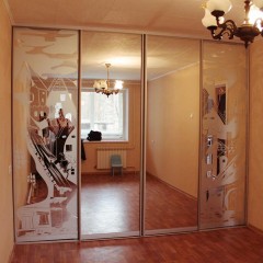 Шкаф-купе четырех-дверный Джил