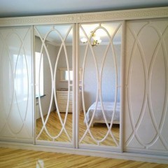 Шкаф-купе с фрезеровкой Жак