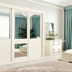 Шкаф-купе с фрезеровкой Кристалл