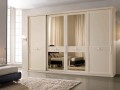 Шкаф-купе неоклассика Нико