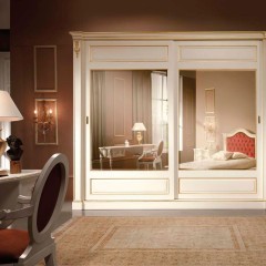 Шкаф-купе неоклассика Пьеро