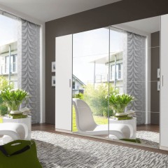 Шкаф-купе в современном стиле Эмирико