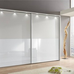 Шкаф-купе белого цвета Вайт