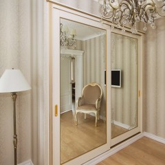 Шкаф-купе под старину Рэфа