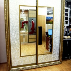 Шкаф-купе золотого цвета Джори