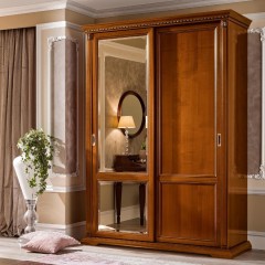 Шкаф-купе в классическом стиле Бастиан