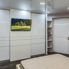 Шкаф-купе 2021 Бернадо