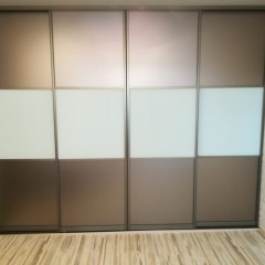 Шкаф-купе металлического цвета Симон