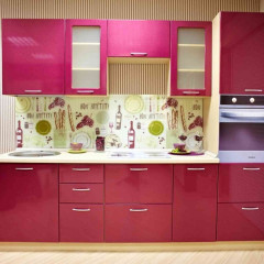 Светлая Кухня Малина