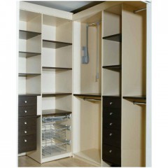 Гардеробная №8